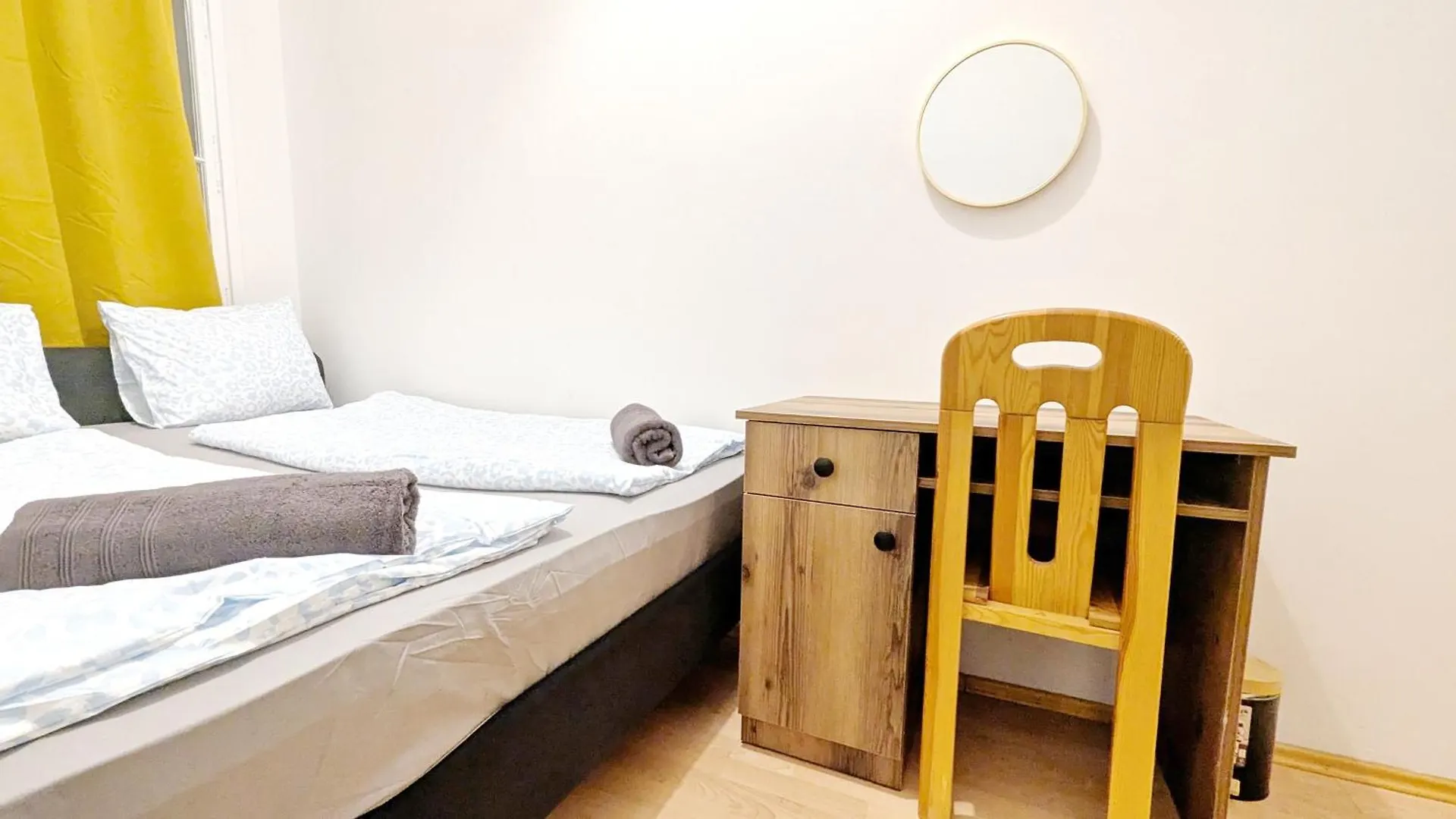Spacious Rooms - 15 Min From Airport & City Center, 5 Min From Vienna Main-Bus Station Ez 12 Österrike