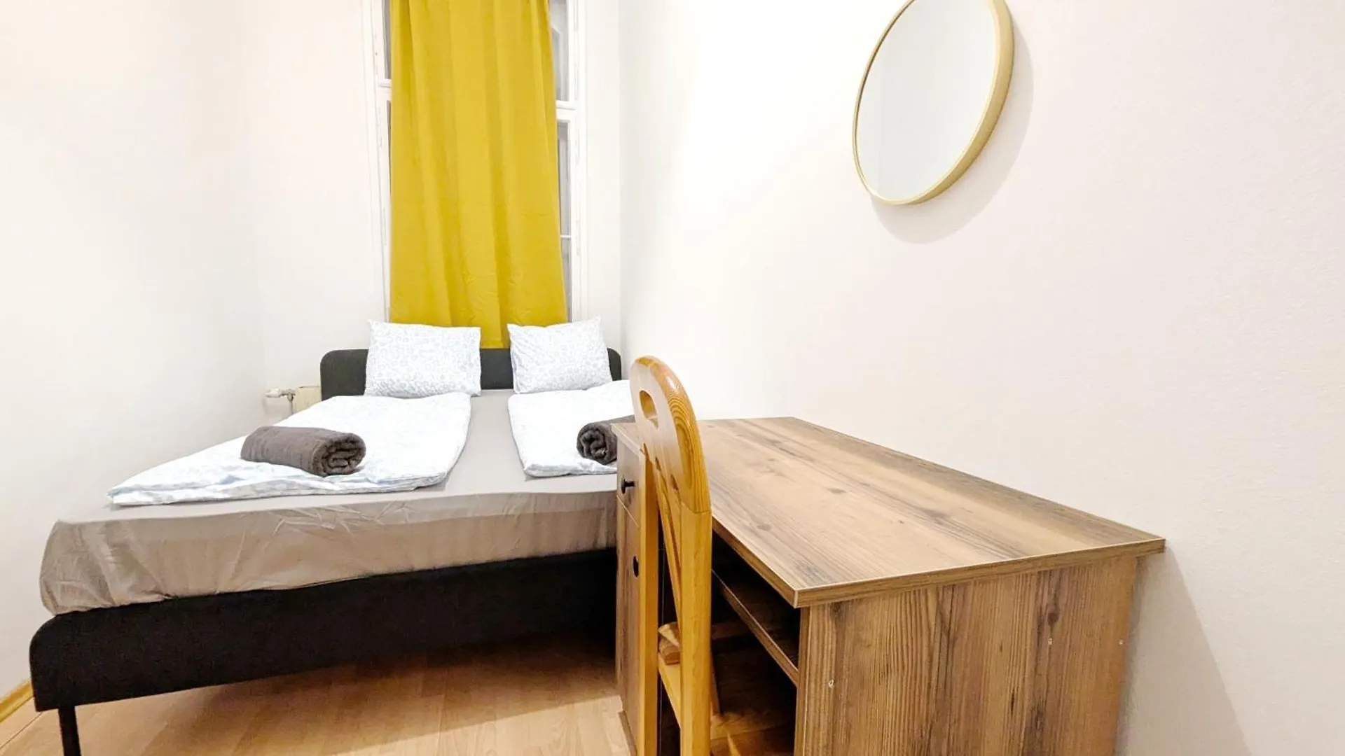 Spacious Rooms - 15 Min From Airport & City Center, 5 Min From Vienna Main-Bus Station Ez 12